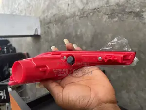Honda Cr-v 2018 Back Bumper Reflector