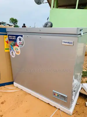 200litre ÷Nasco Chest Freezer