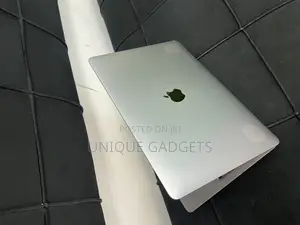 Laptop Apple MacBook Air 2020 8GB Intel Core I3 SSD 256GB