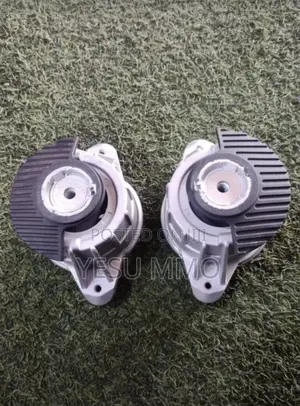 Mercedes Benz C250 Engine Seat