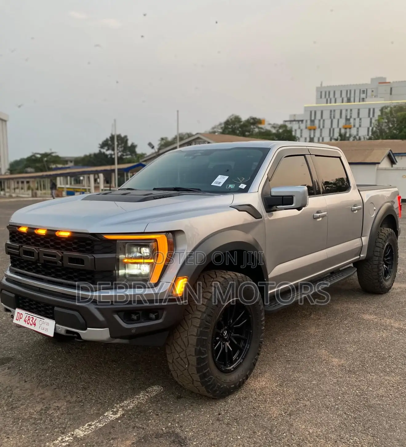 Ford F-150 Raptor 2023 Silver
