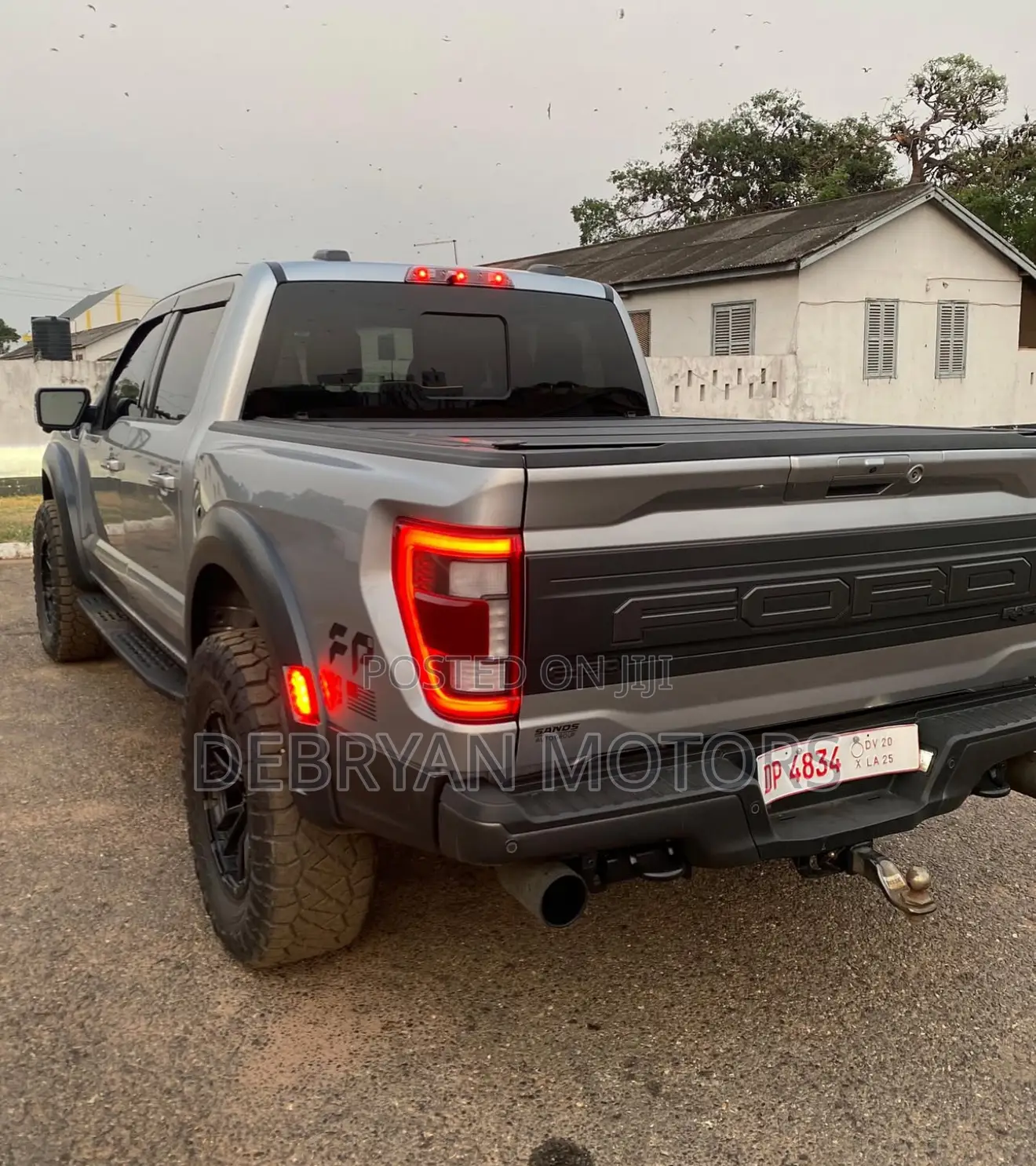 Ford F-150 Raptor 2023 Silver