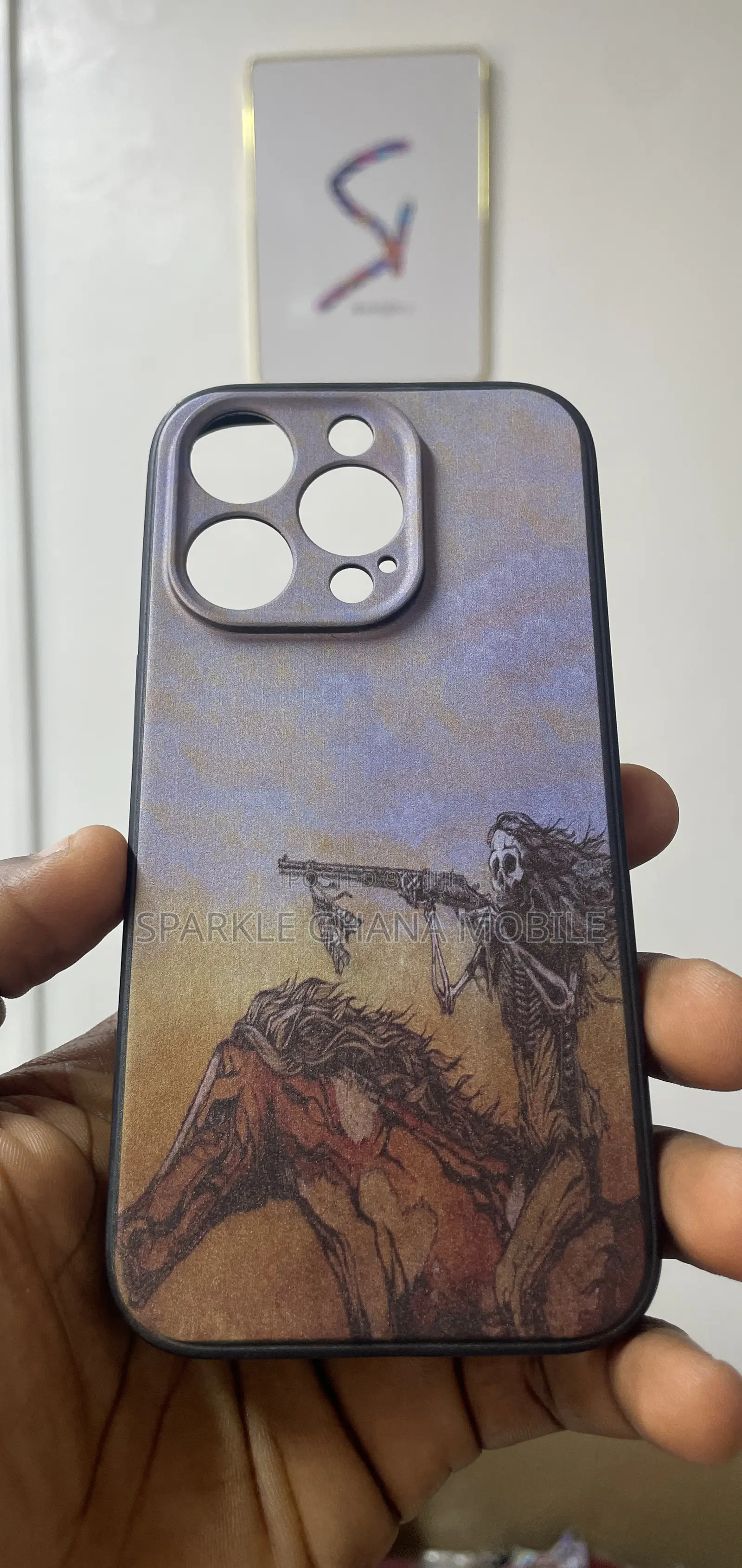 iPhone 13 Pro Ghost Case