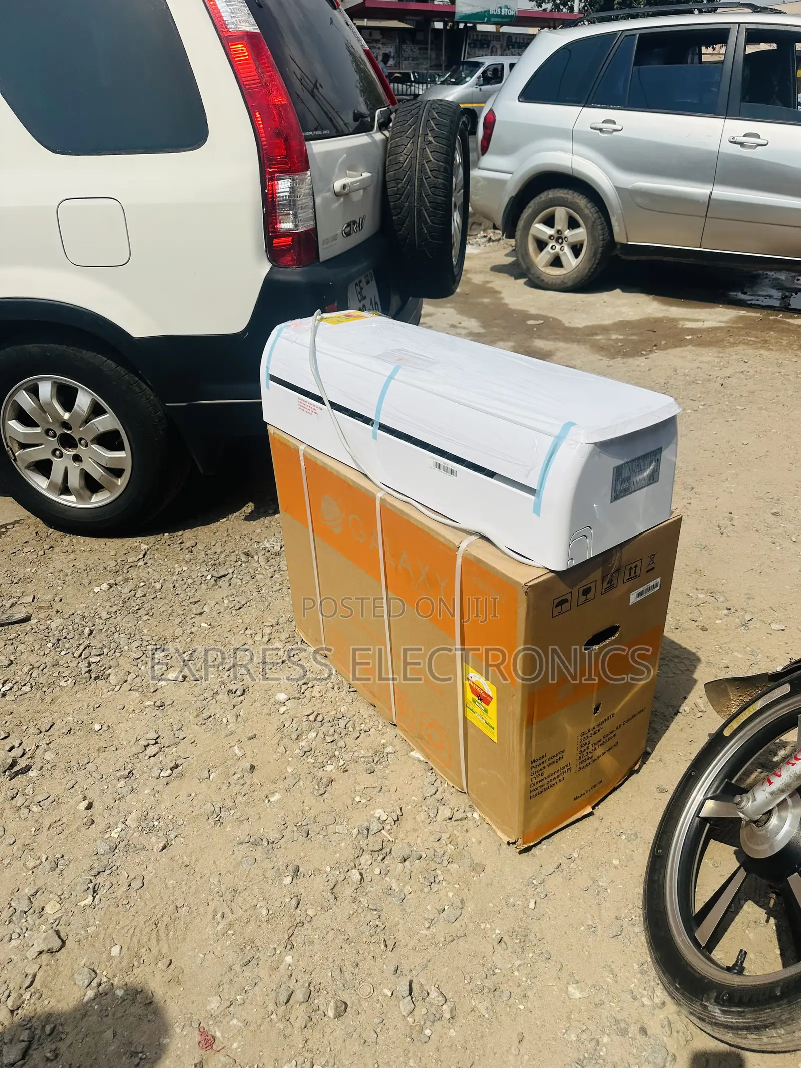 Purchase Form Us Galaxy 1.5hp Split R410 Gas White