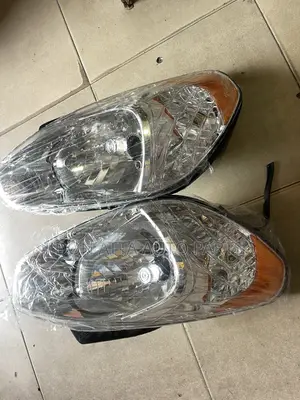 Hyundai Accent 2008 Head Light