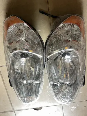 Hyundai Accent 2008 Head Light