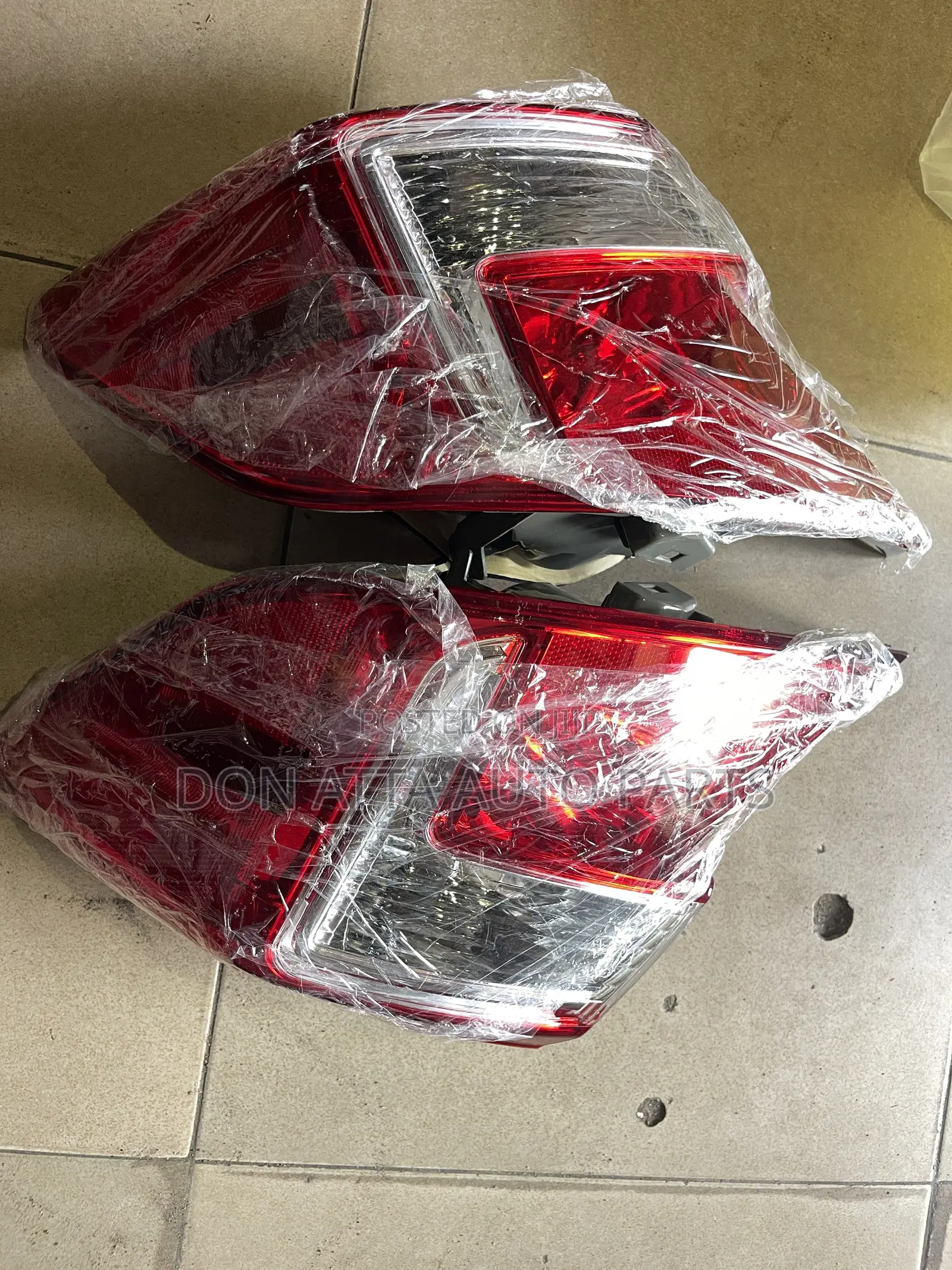 Toyota Camry Spider 2012-14 Tail Light