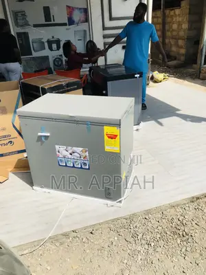 Elevate Your Kitchen With Pearl 200 Liters Chest Freezer.