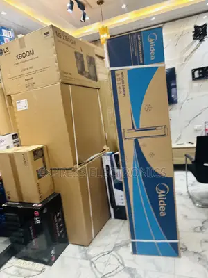 2.5hp Rounded Design Floor Ac Midea