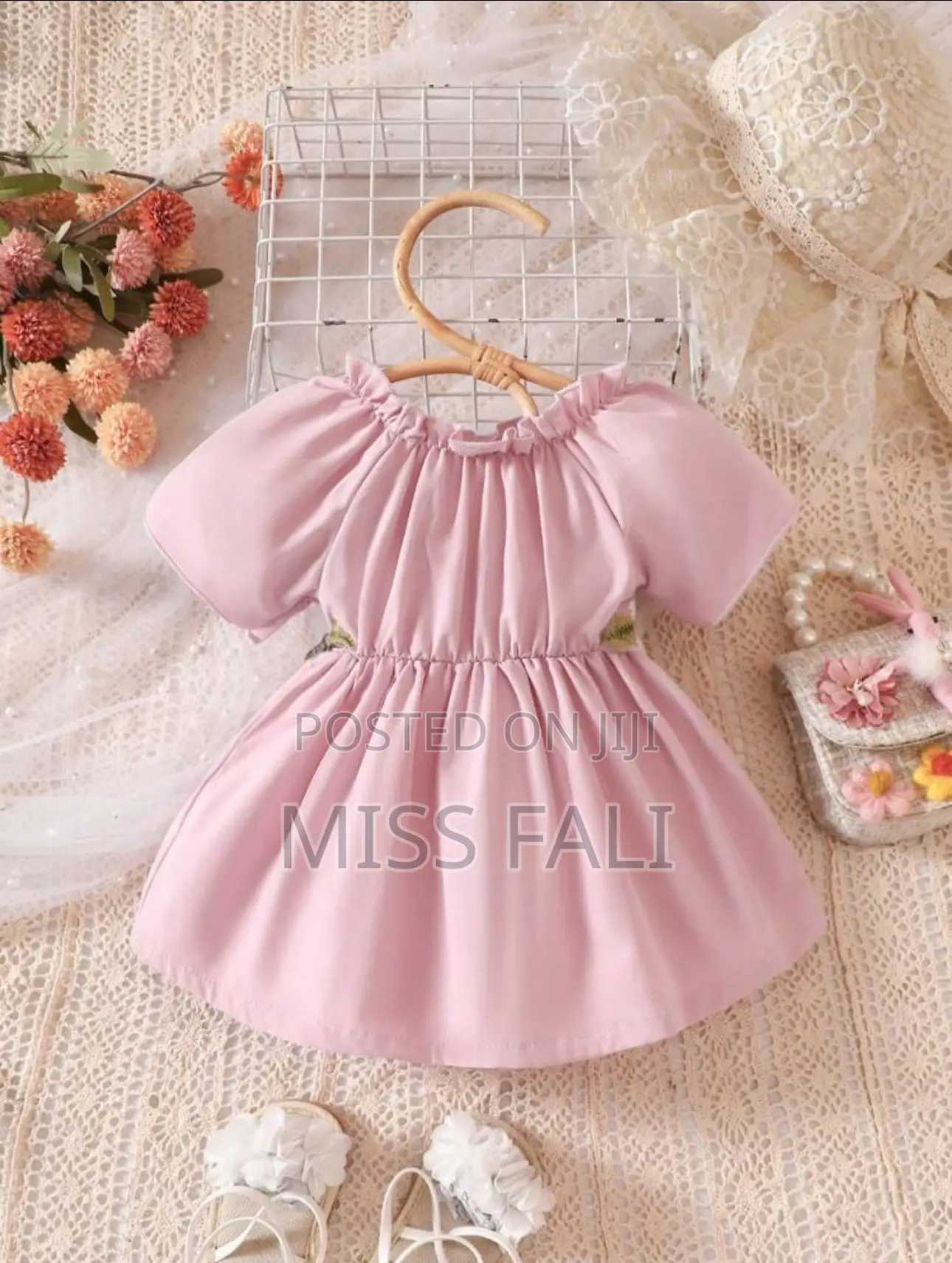 Lovely Dress for Baby Girl. 12-18m