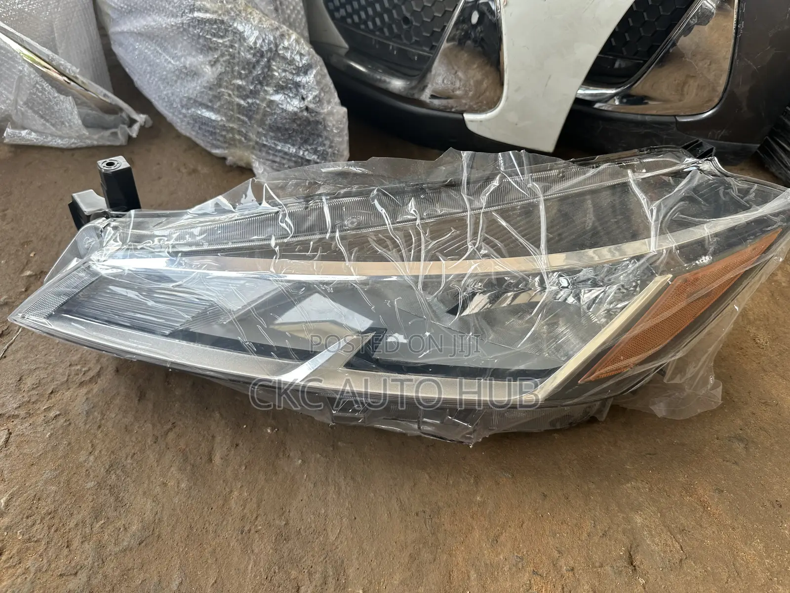 Nissan Kicks 2020 2021 Original Headlight