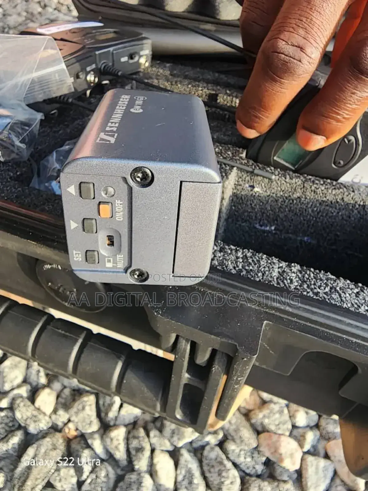Lapel Sennheiser Wireless Microphone for Rent
