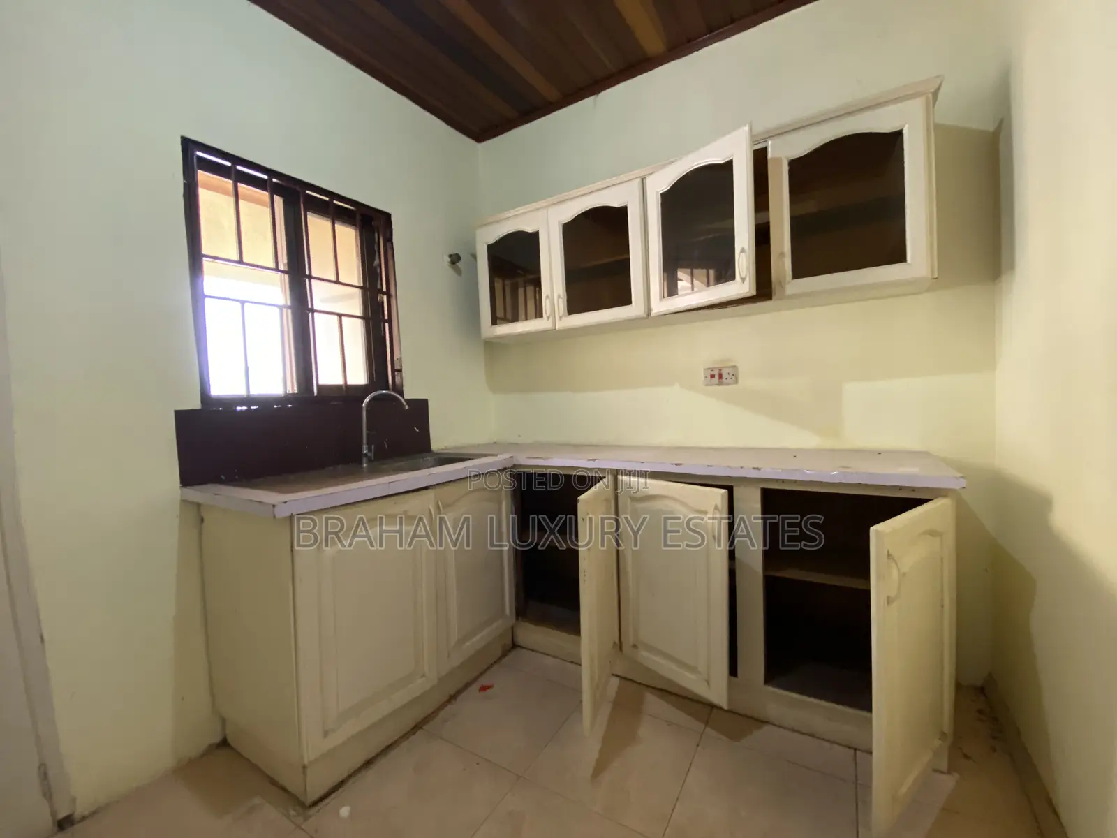 2bdrm Apartment in Braham Luxury, Spintex for rent