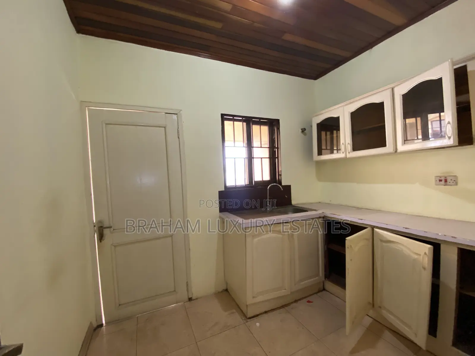 2bdrm Apartment in Braham Luxury, Spintex for rent