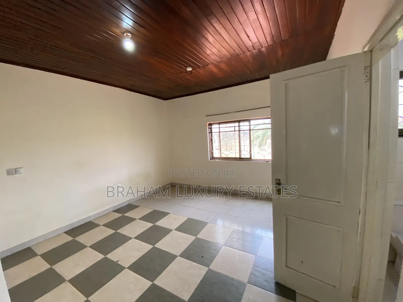 2bdrm Apartment in Braham Luxury, Spintex for rent