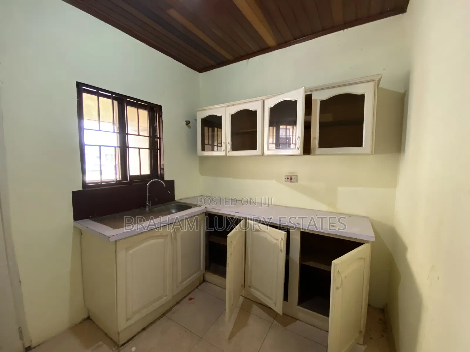 2bdrm Apartment in Braham Luxury, Spintex for rent