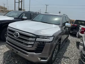 New Toyota Land Cruiser 2024 Silver