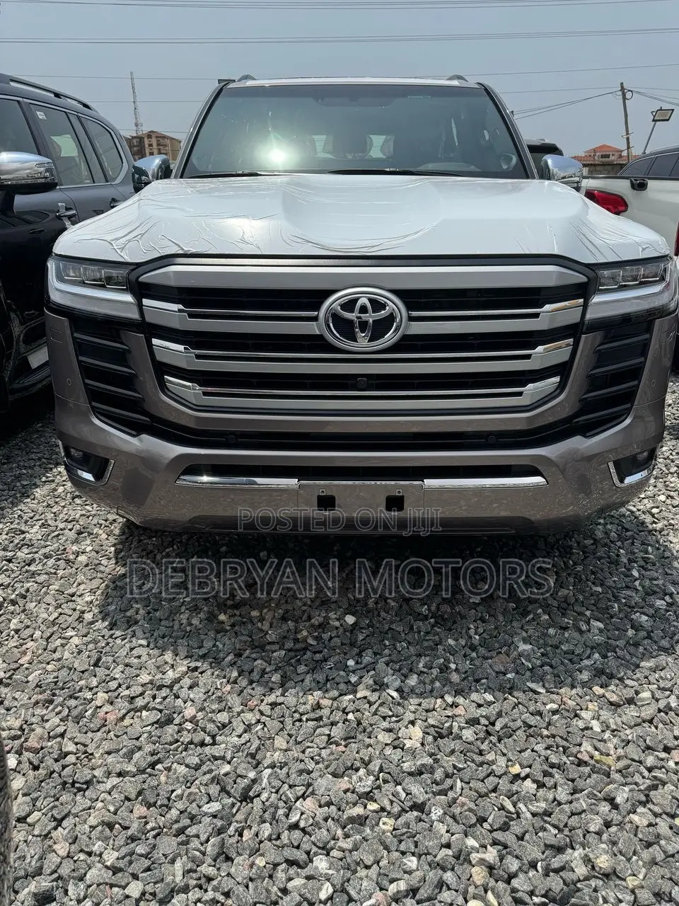 New Toyota Land Cruiser 2024 Silver