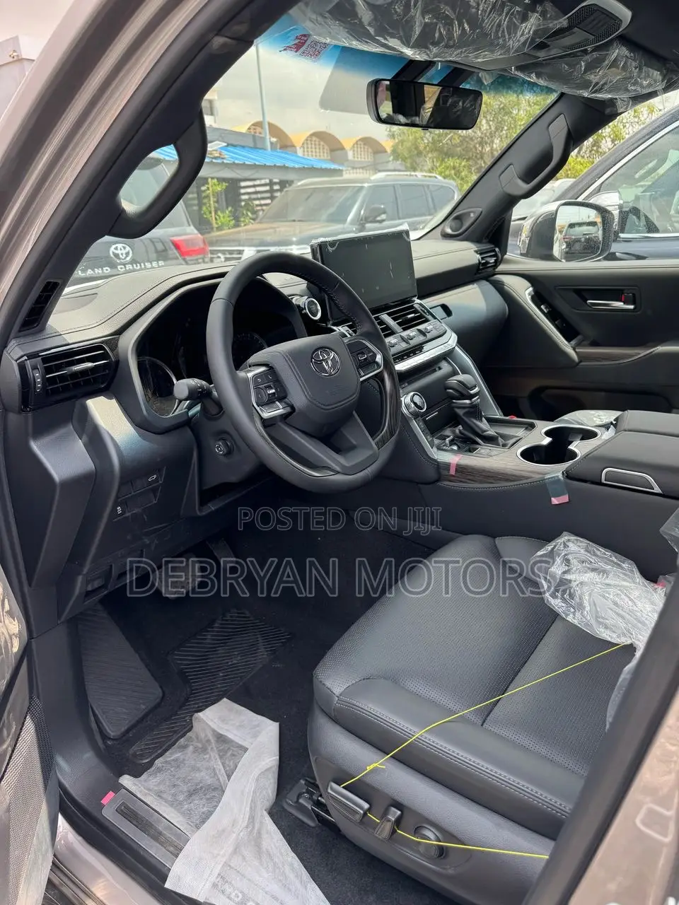 New Toyota Land Cruiser 2024 Silver