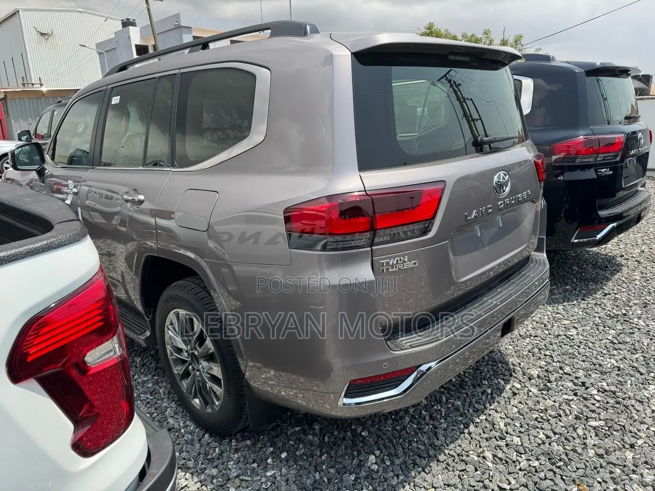 New Toyota Land Cruiser 2024 Silver