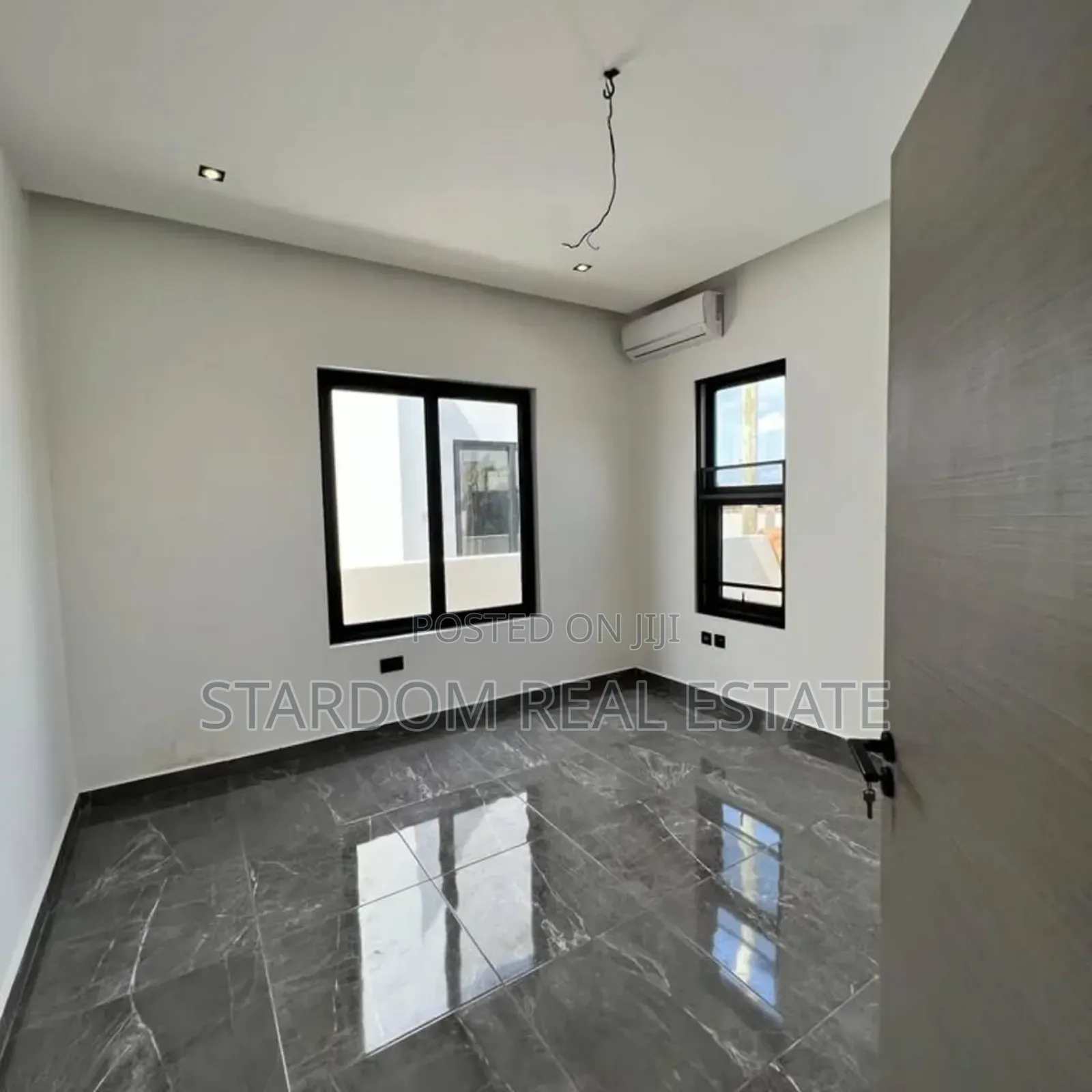 3bdrm Duplex in Ashaley Botwe for rent