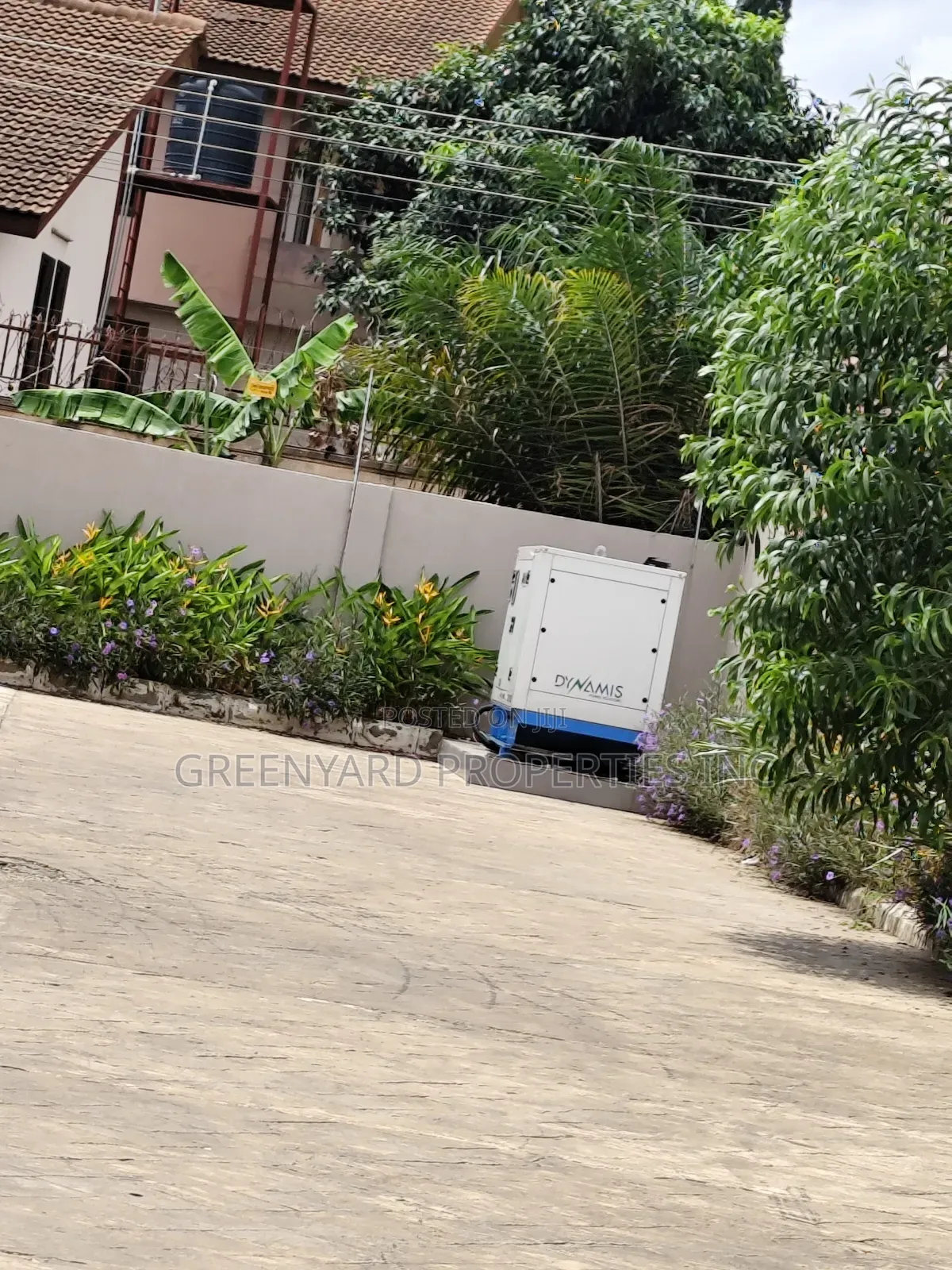 4bdrm Townhouse / Terrace in Adjiringanor, East Legon for rent