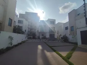 Furnished 4bdrm Townhouse / Terrace in Ghana Link, East Legon for rent