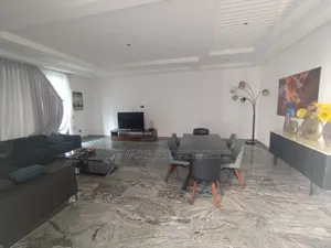 Furnished 4bdrm Townhouse / Terrace in Ghana Link, East Legon for rent