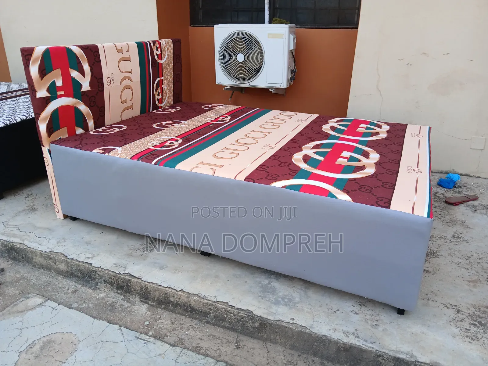 Gucci Bed With Ash Leather.