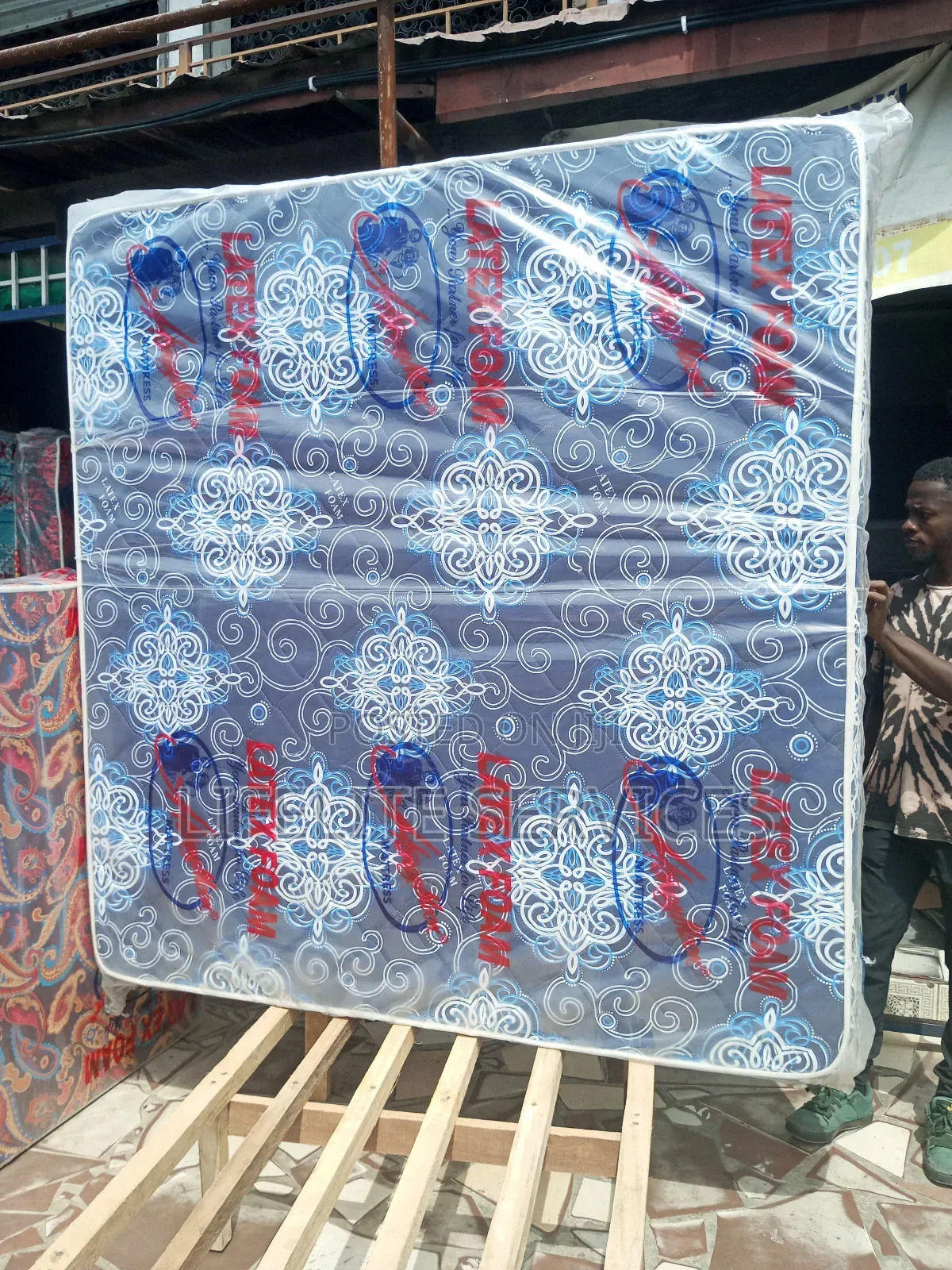 12" King Size Mattress(Standard Density) Latex