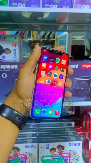 Apple iPhone 11 64 GB White