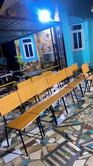 Strong Laminated Chairs