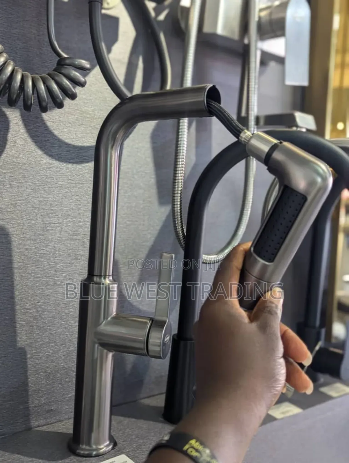 Ritorno Pull Out Sink Tap _ Pull Out Faucet