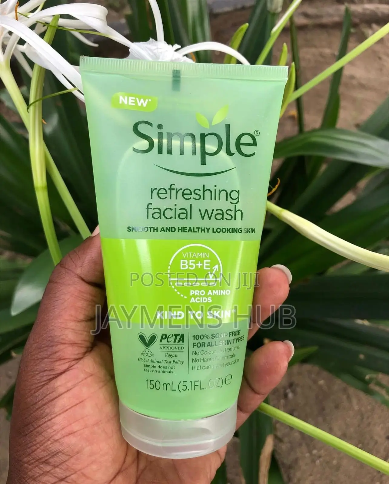 Simple Refreshing Facial Wash