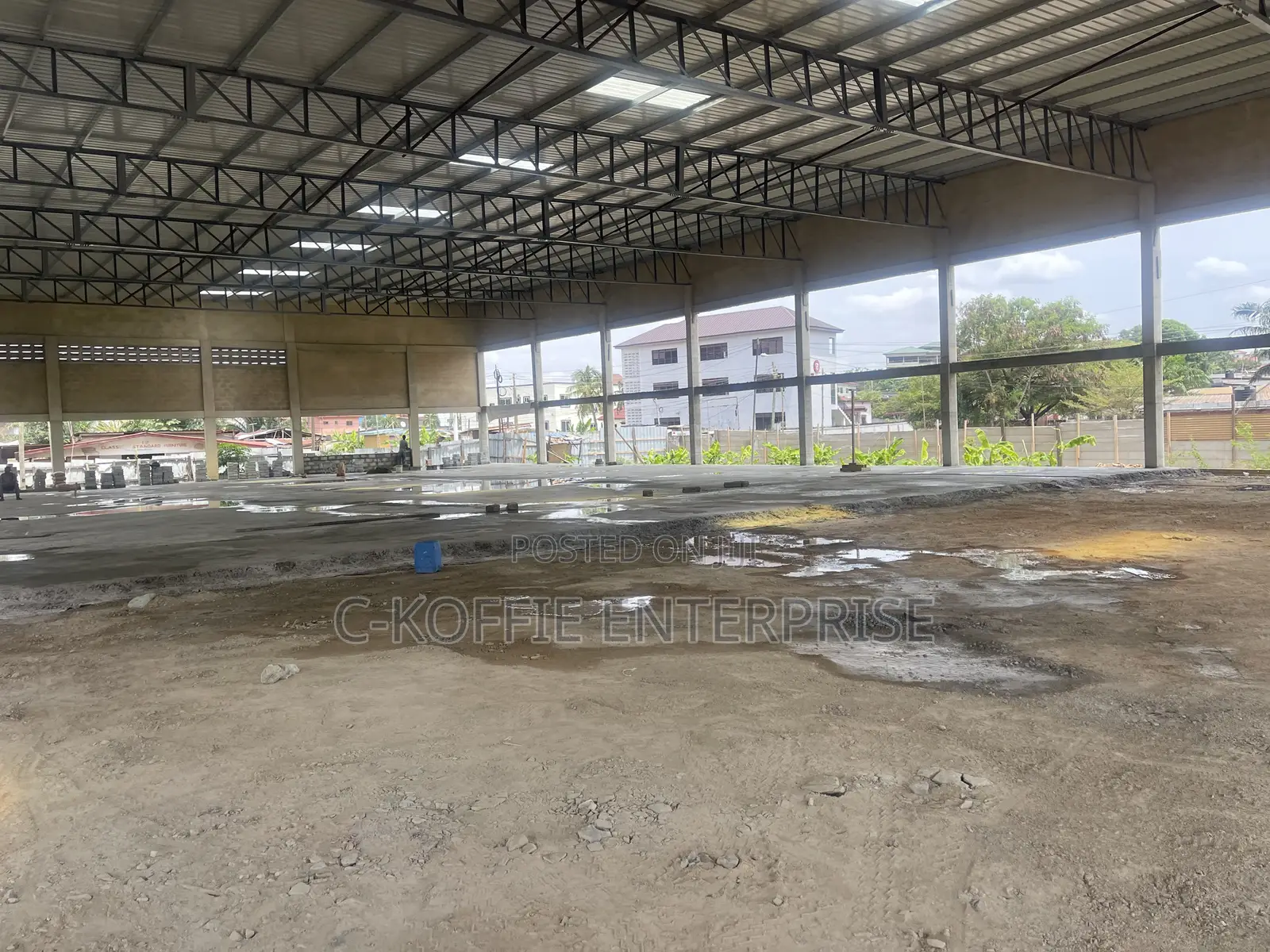 1750 SQM Warehouse at North Kaneshie Industrial Area for Rent