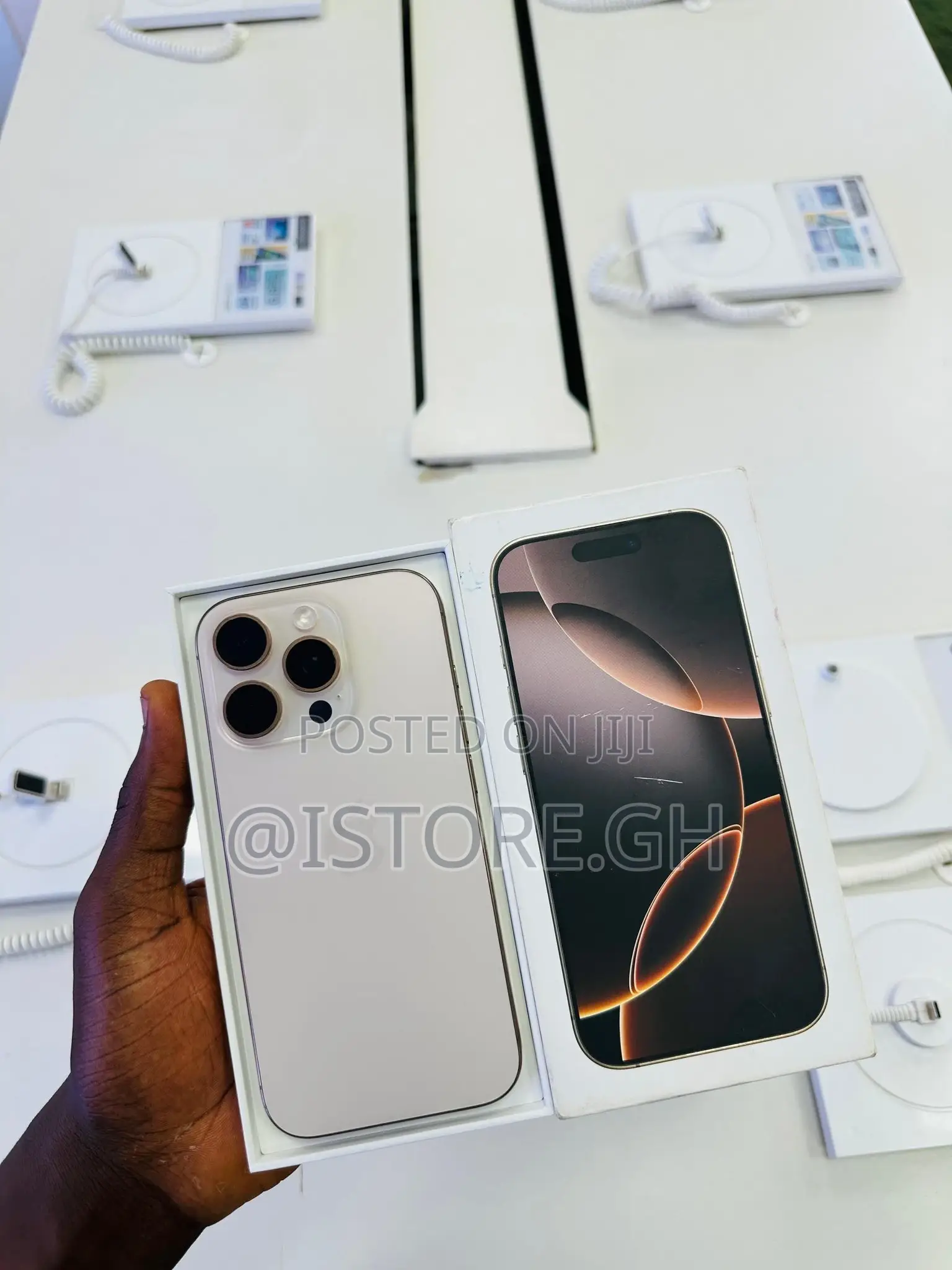 Apple iPhone 16 Pro 128 GB Gold in Accra Metropolitan - Mobile Phones ...