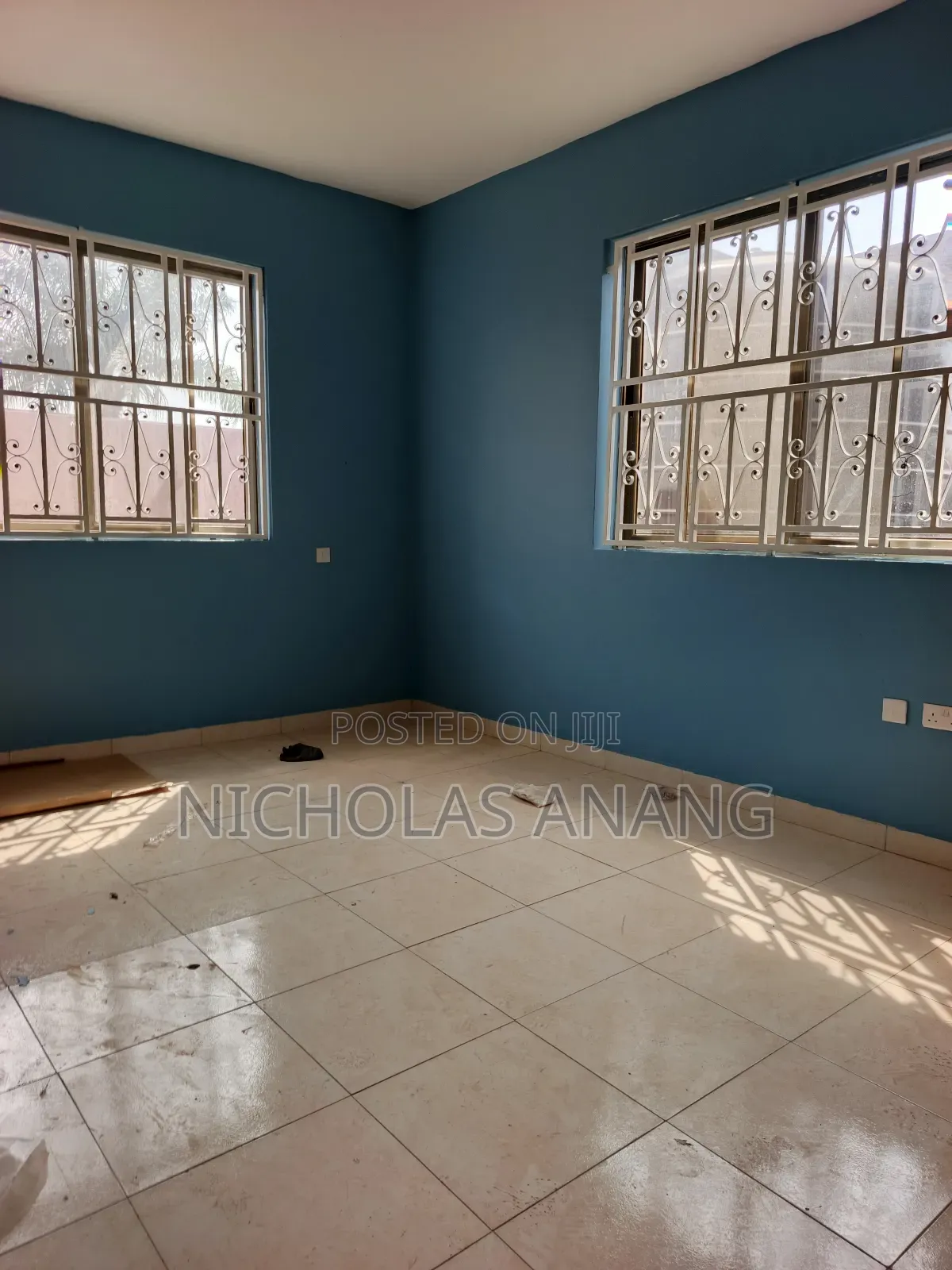 2bdrm Apartment in The Dorns Properties, New Town for rent