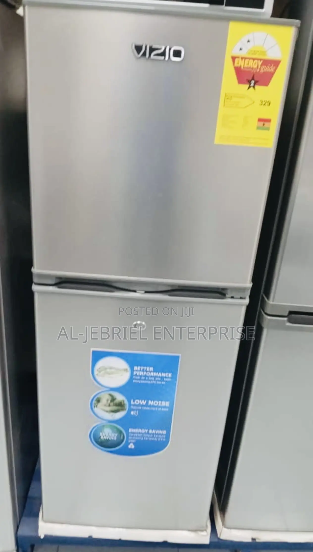 Vizio 195 Liters Top Freezer Fridge