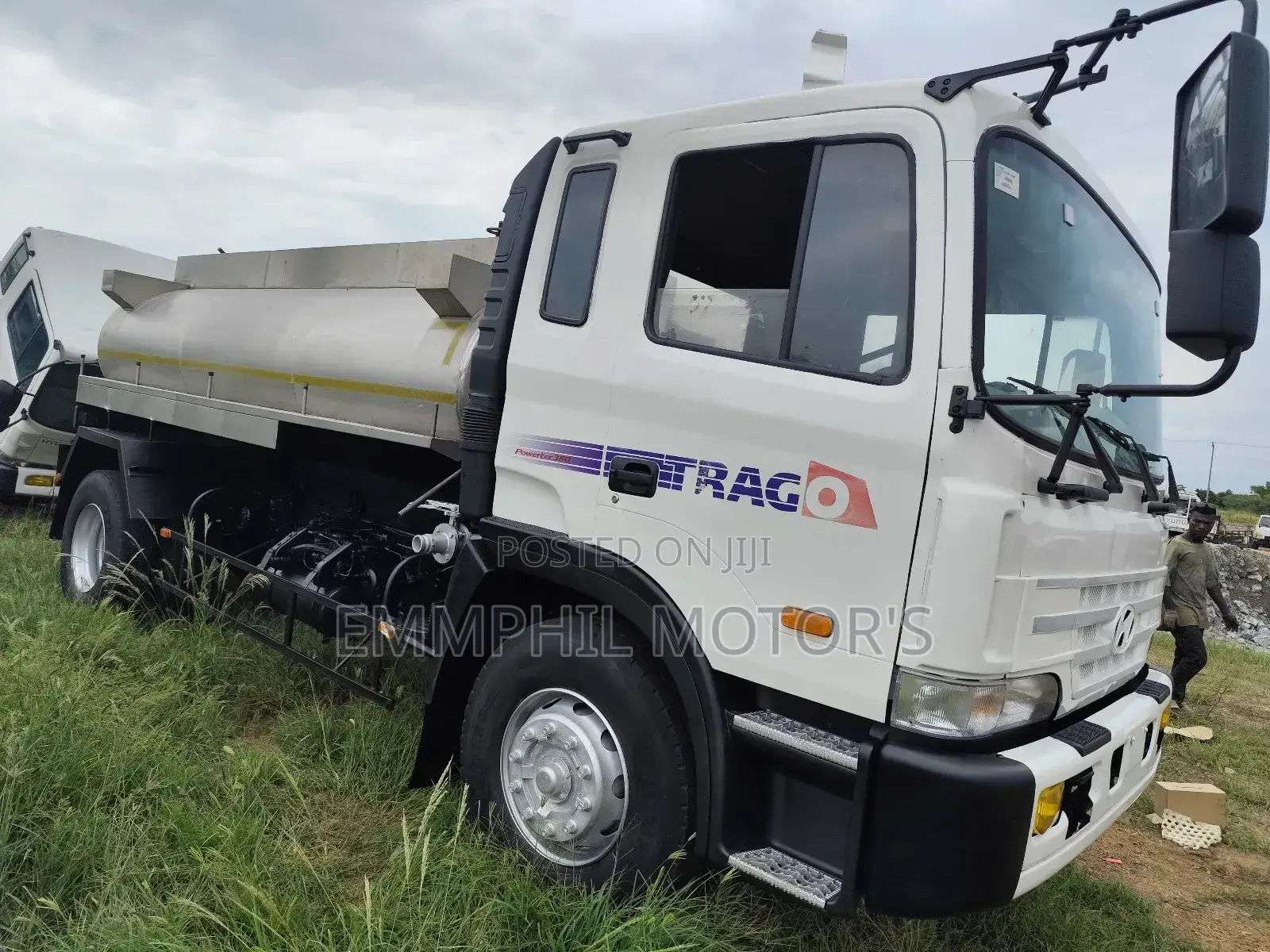 New Arrival. Heavy Duty Water Tank. Manual Engine.