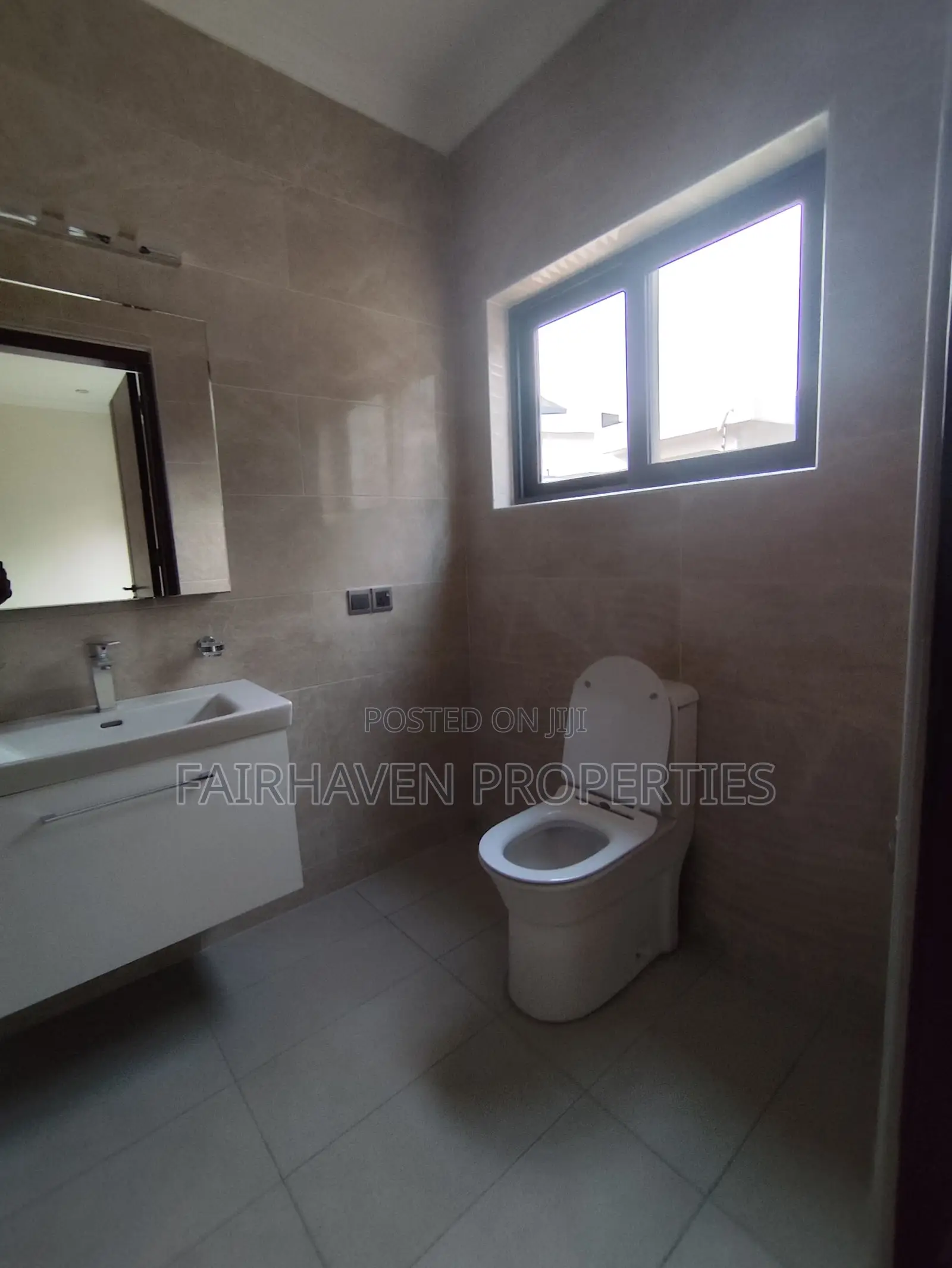 3bdrm Apartment in East Legon for rent