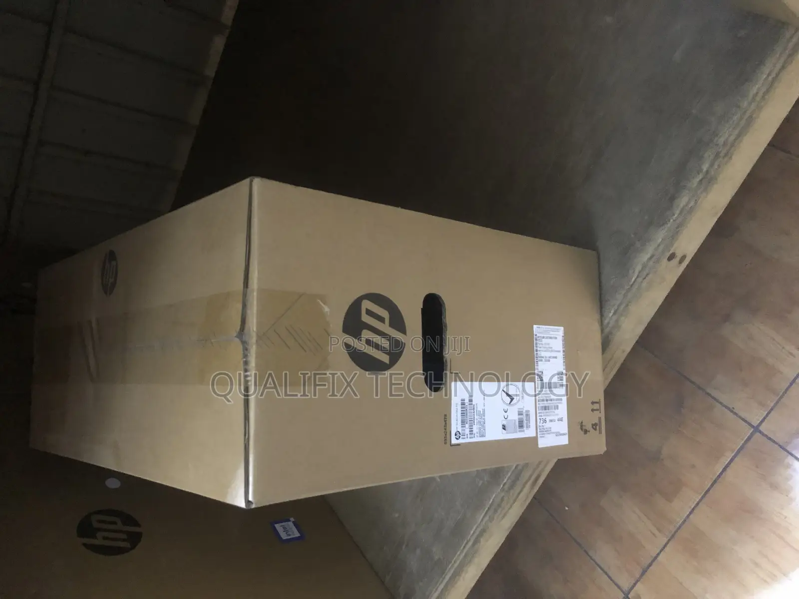 New Desktop Computer HP 200 G4 22 All-in-One 4GB Intel Core I3 HDD 1T