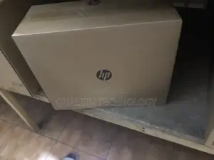 New Desktop Computer HP 200 G4 22 All-in-One 4GB Intel Core I3 HDD 1T