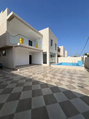 4bdrm Duplex in De-Icons Real Estate, East Legon for sale
