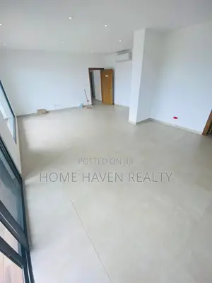 3bdrm Apartment in Dzorwulu for rent