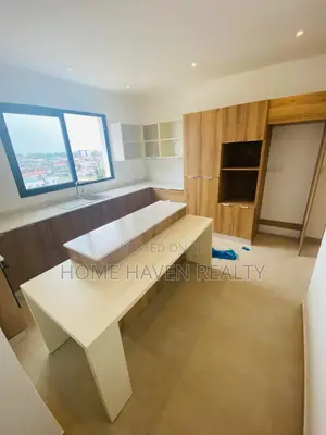 3bdrm Apartment in Dzorwulu for rent