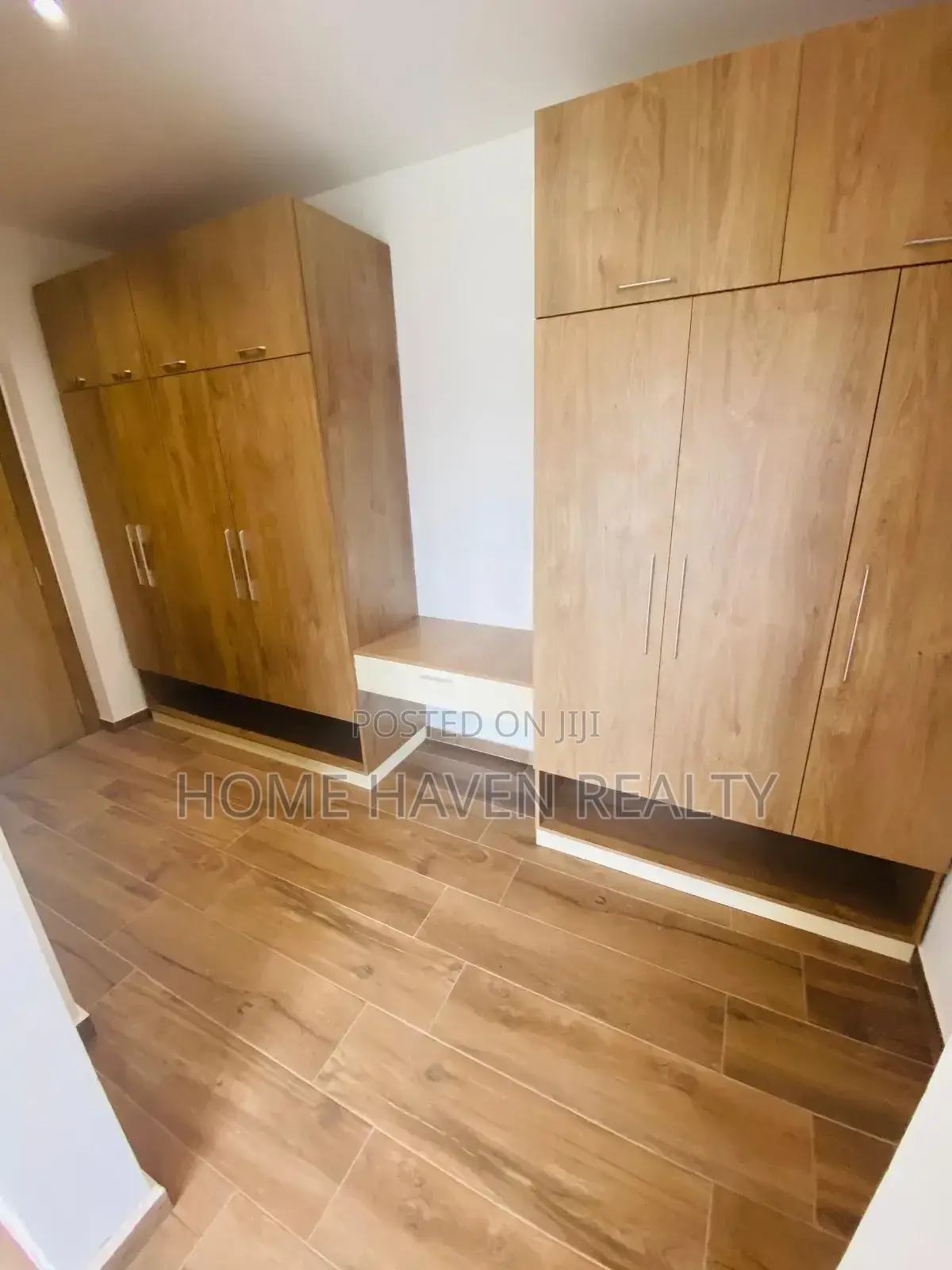3bdrm Apartment in Dzorwulu for rent