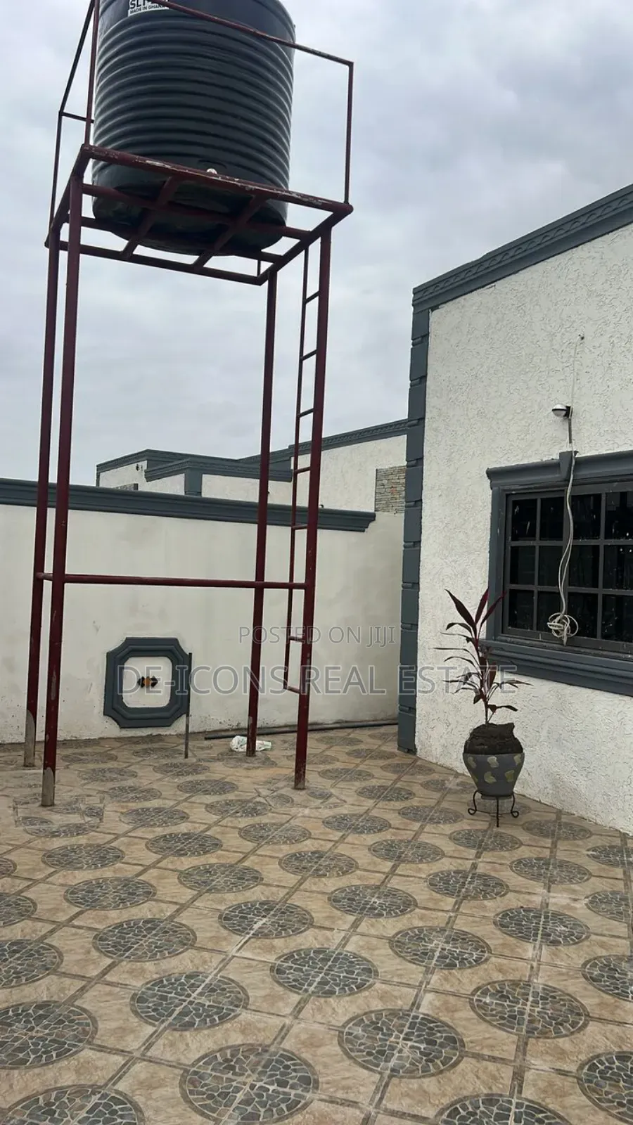 3bdrm House in De-Icons Real Estate, Oyarifa for sale