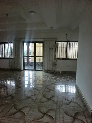 2bdrm Apartment in The Dorns Properties, New Town for rent