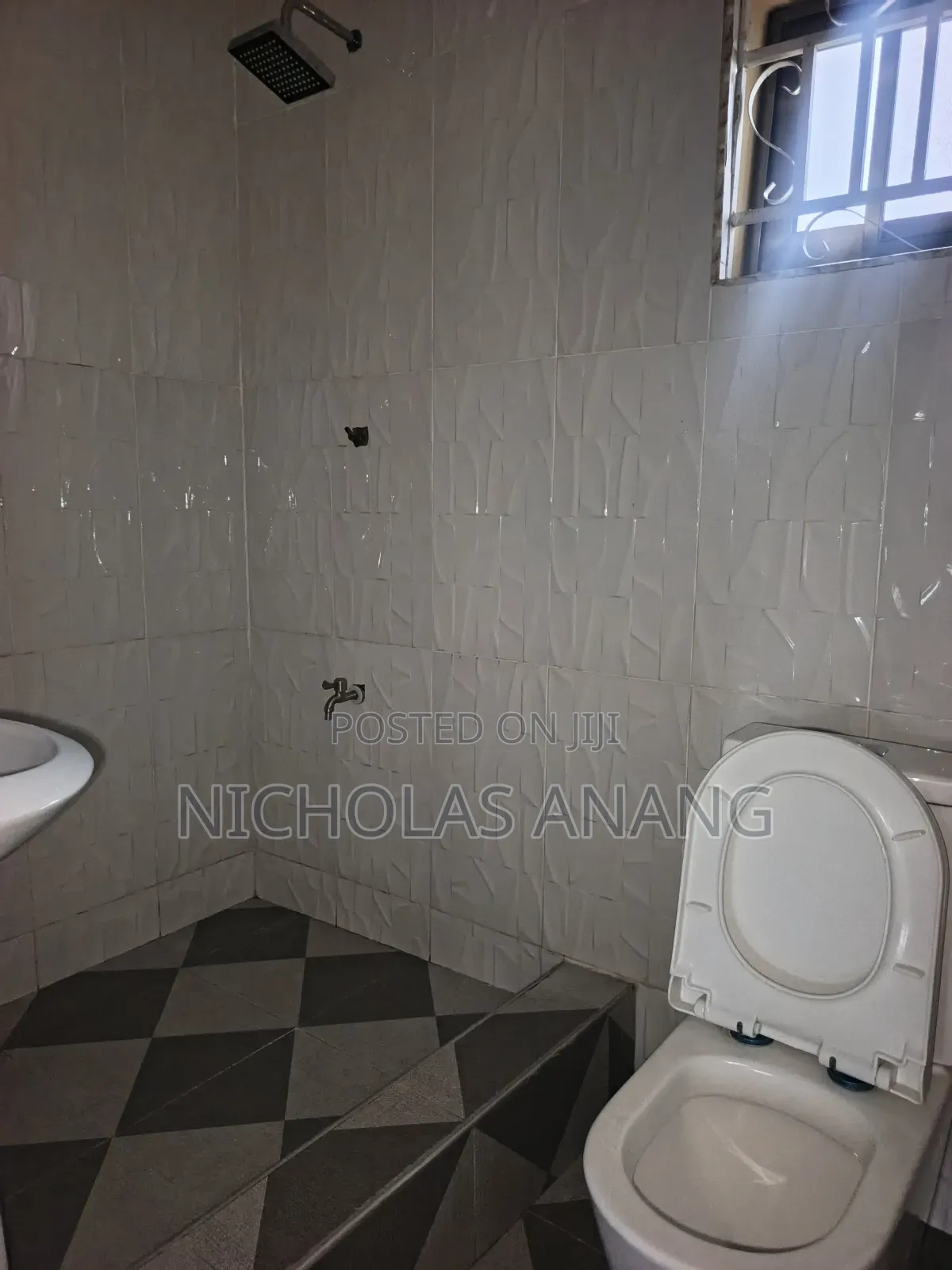 2bdrm Apartment in The Dorns Properties, New Town for rent