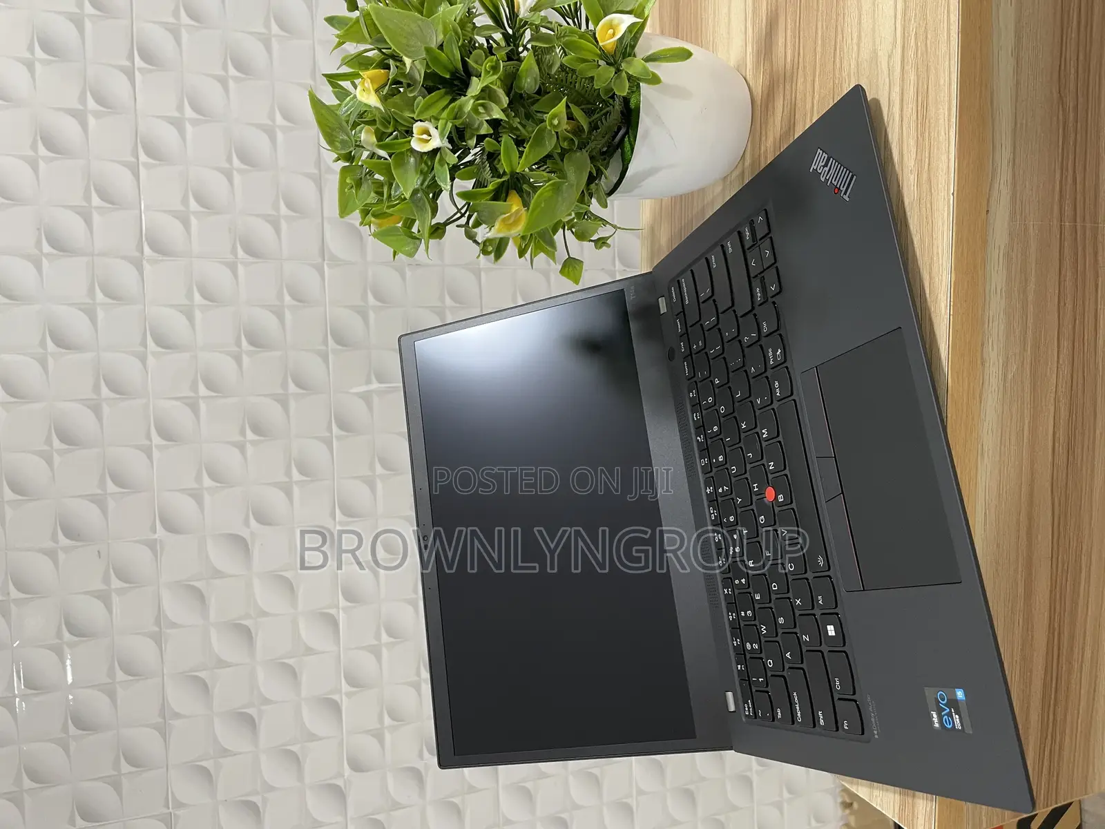 New Laptop Lenovo ThinkPad T14s G4 16GB Intel Core I5 SSD 512GB
